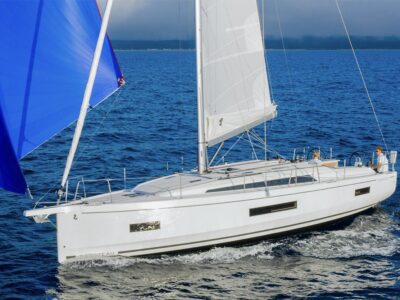 2025-beneteau-oceanis-40-1-4-1