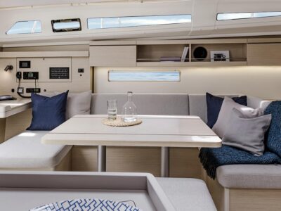 2025-beneteau-oceanis-40-1-8