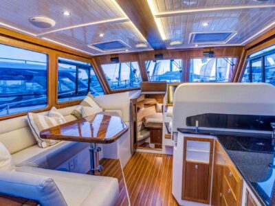2025-true-north-39-outboard-express-13-1