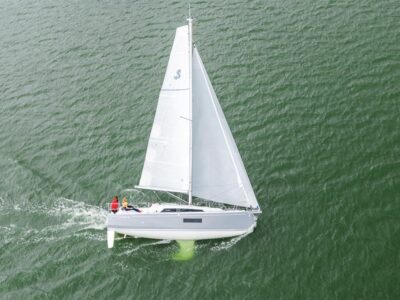 2027-beneteau-oceanis-30-1-2-1