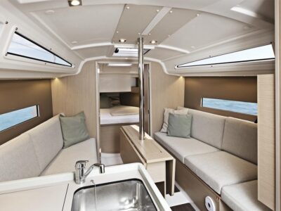 2027-beneteau-oceanis-30-1-7
