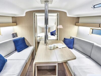 2027-beneteau-oceanis-34-1-8-1