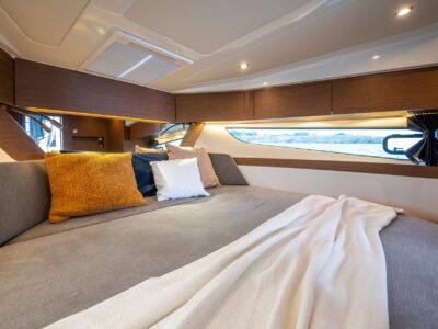 boat-10250497-11