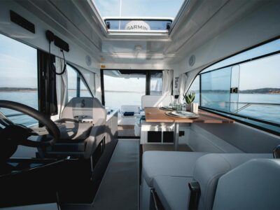boat-10266670-9