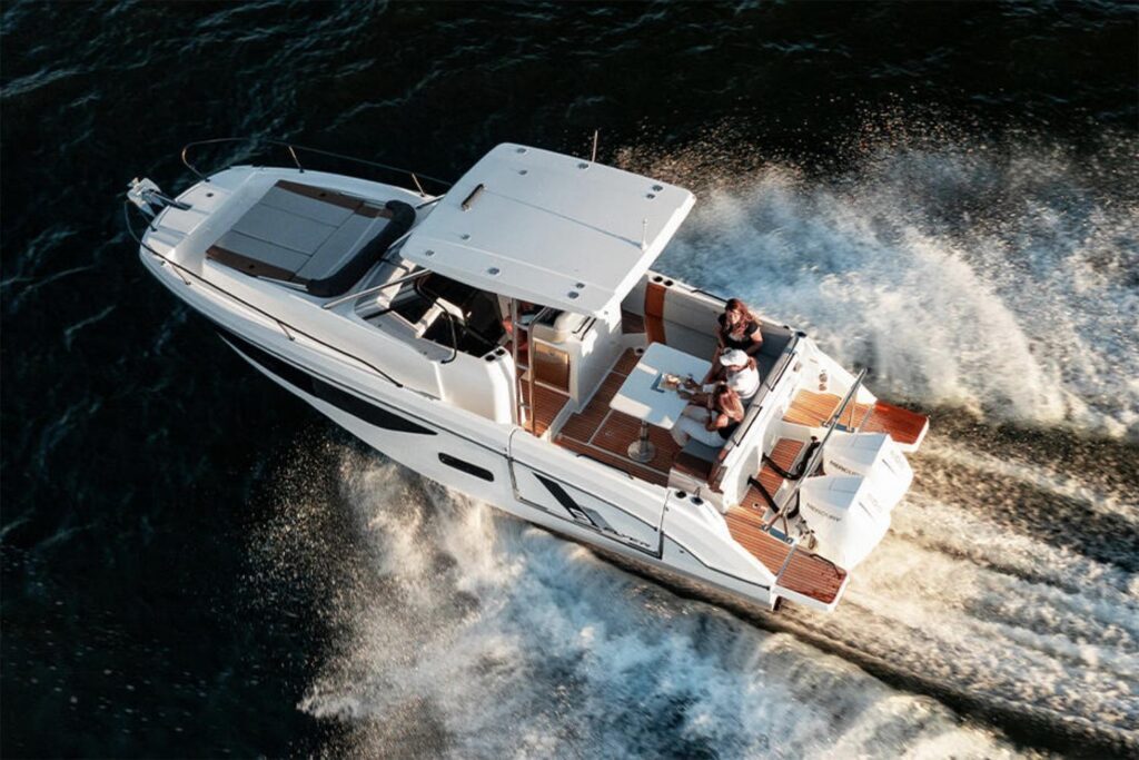 2027 Beneteau Flyer 9 SUNdeck