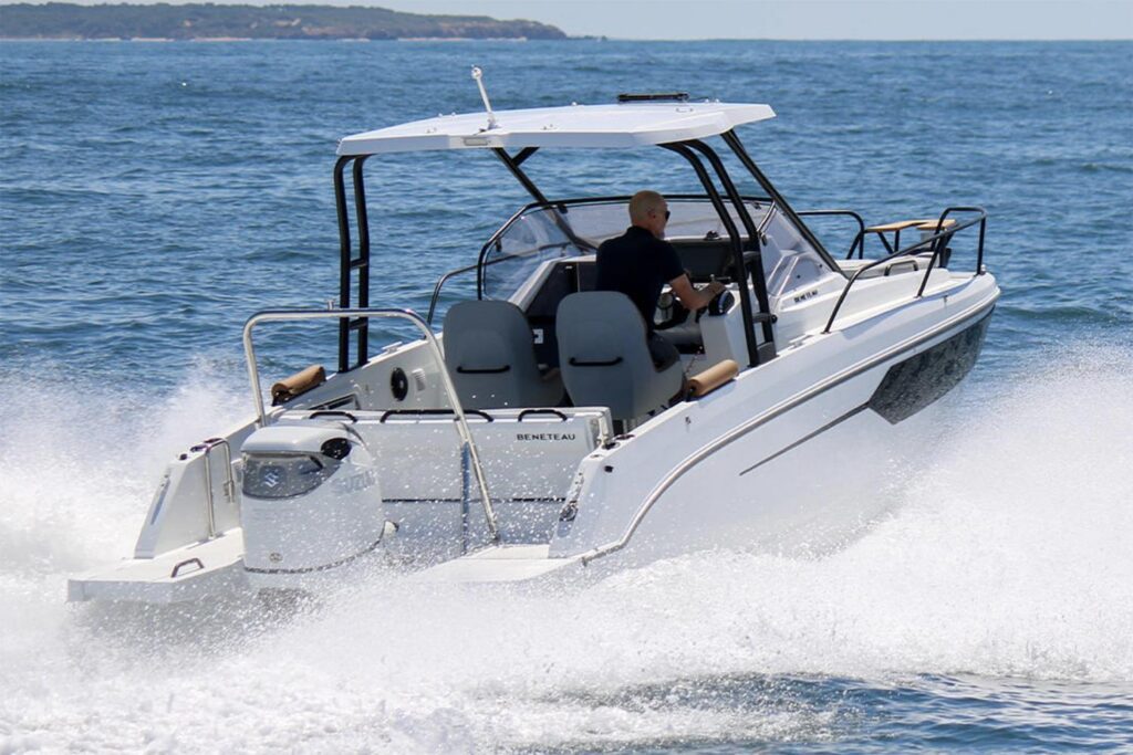 2027 Beneteau Flyer 8 SUNdeck