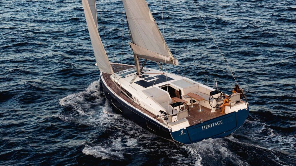 Beneteau Oceanis 47 sailing photo from the stern