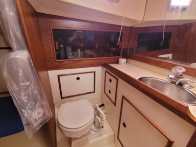 boat-10301083-38