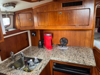 boat-10302176-28