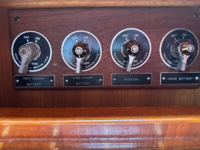 boat-10302176-36