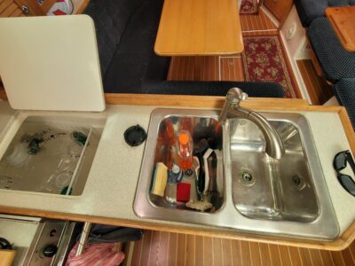 boat-10303944-35