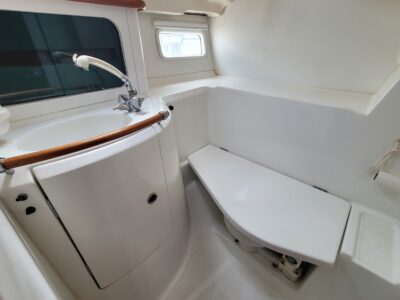 boat-10304534-42
