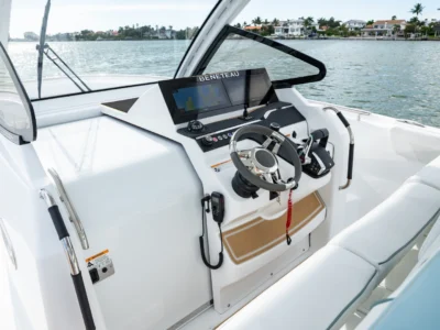 Flyer 30 Helm and 3 seats