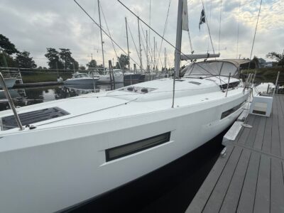 boat-10305714-4