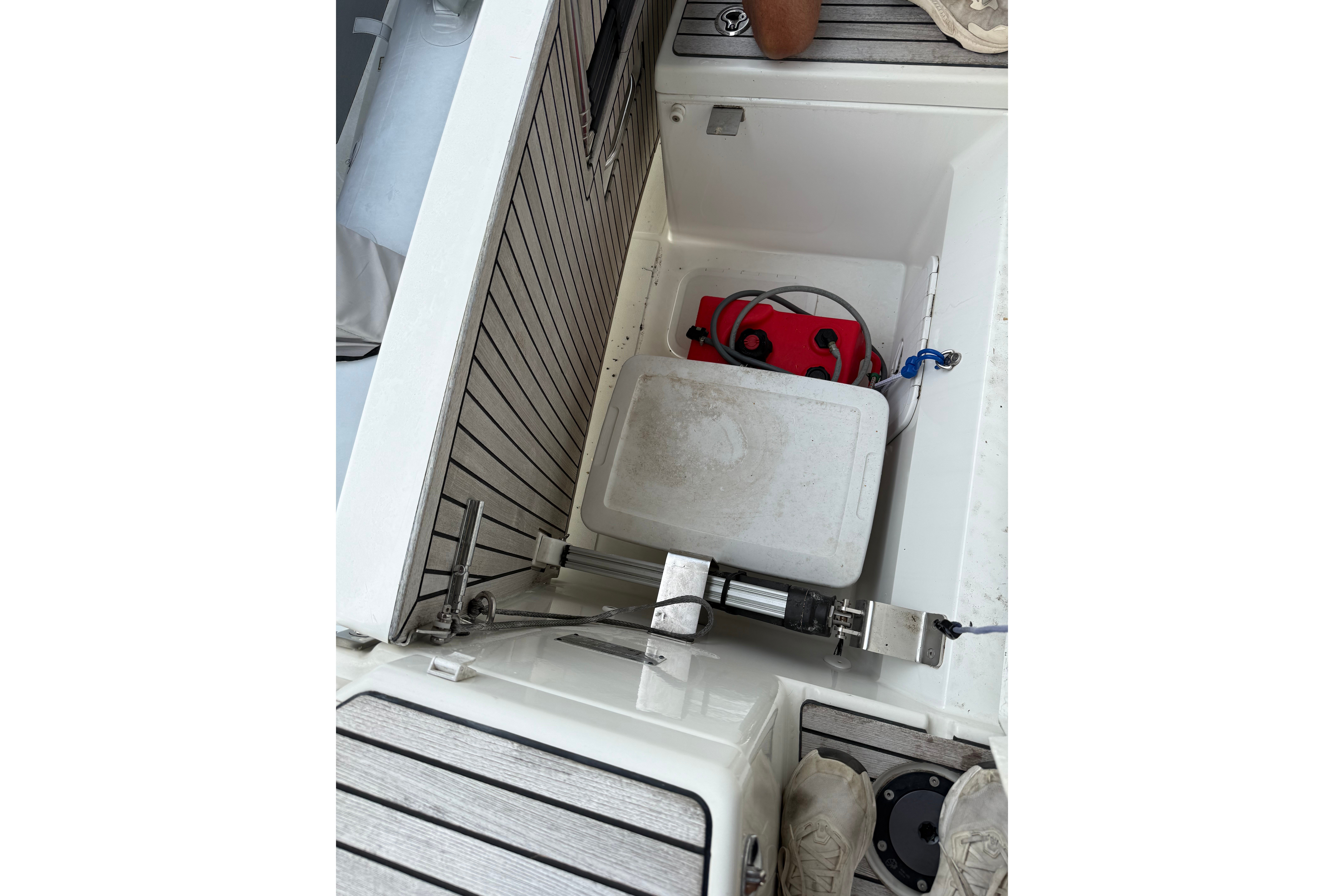 boat-10305714-60