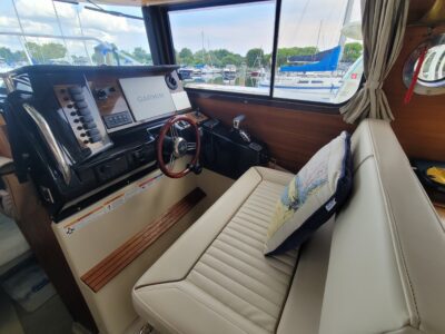 boat-10312861-34