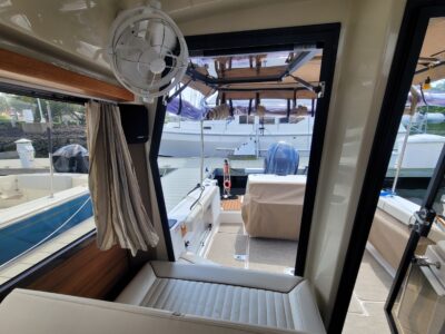 boat-10312861-49