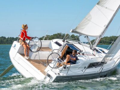 boat-10331735-2