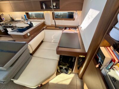 boat-10357820-36