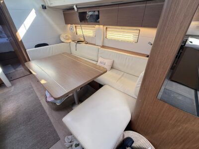 boat-10357820-37