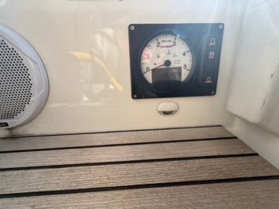 boat-10357820-46
