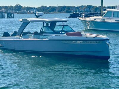 boat-10359849-2