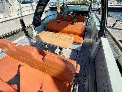 boat-10359849-20