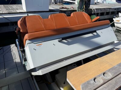 boat-10359849-35