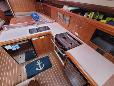 boat-10376041-29