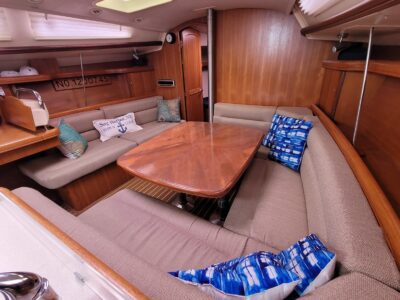 boat-10376041-30