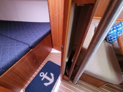boat-10376041-38-1