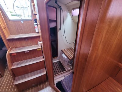boat-10376041-57