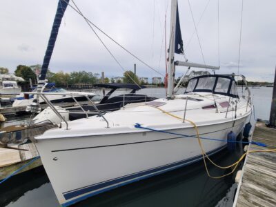 boat-10376041-9
